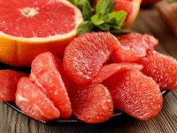 狗狗可以吃葡萄柚吗?狗狗吃葡萄柚有什么好处和坏处