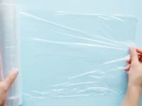 狗狗吃了塑料保鲜膜怎么办?保鲜膜有毒吗?