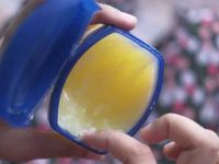 狗狗误吃了凡士林我该怎么办?凡士林对狗有毒吗?